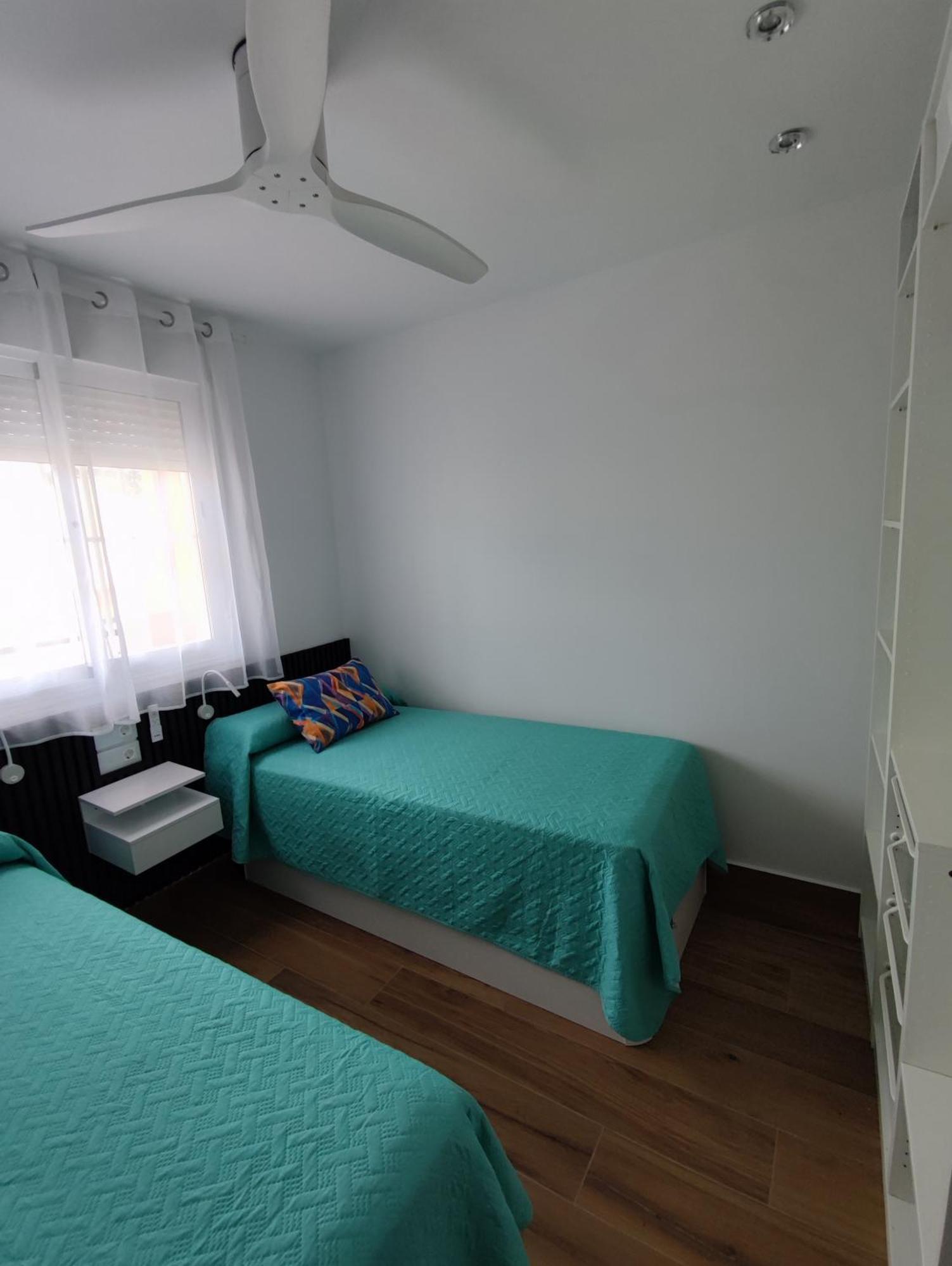 Apartament El Atico De Teresa Con Piscina Privada Climatizada A 250M Playa Vera Zewnętrze zdjęcie
