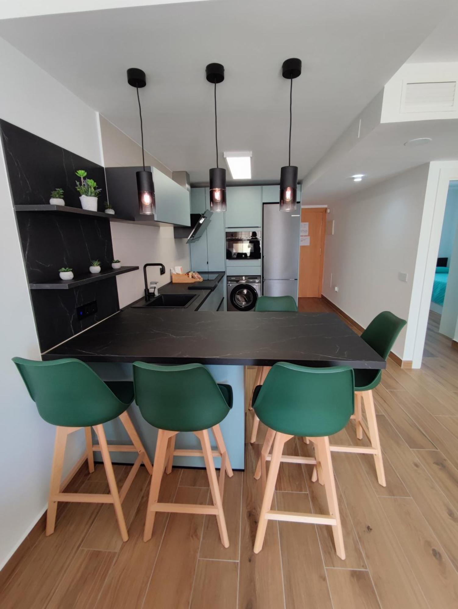 Apartament El Atico De Teresa Con Piscina Privada Climatizada A 250M Playa Vera Zewnętrze zdjęcie